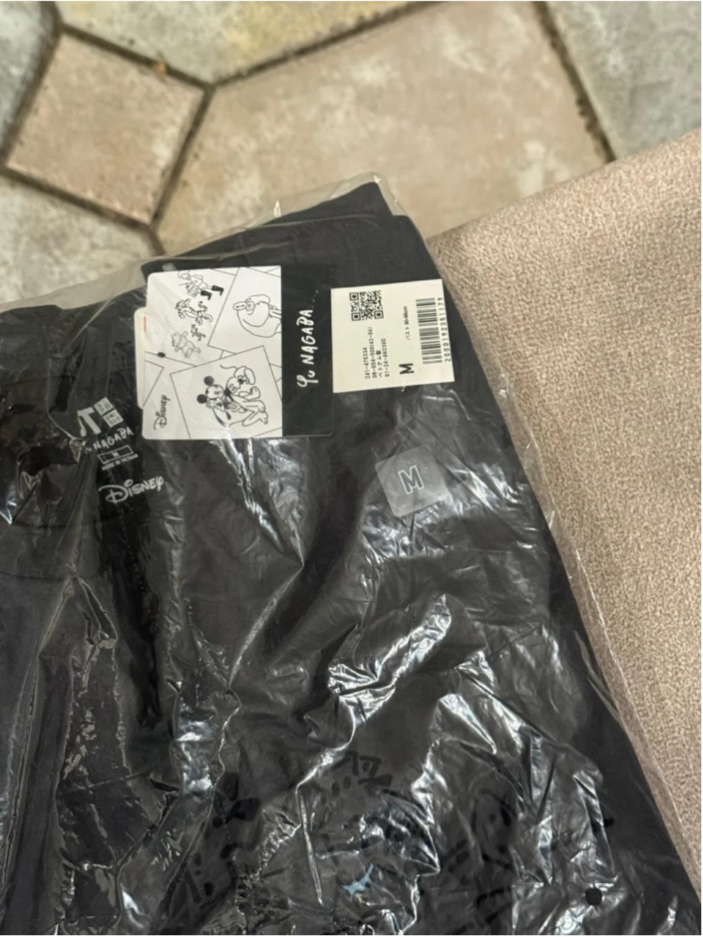 Uniqlo x Yu Nagaba 101 Dalmatians Graphic Tee Women’s Medium Black 475334 NWT